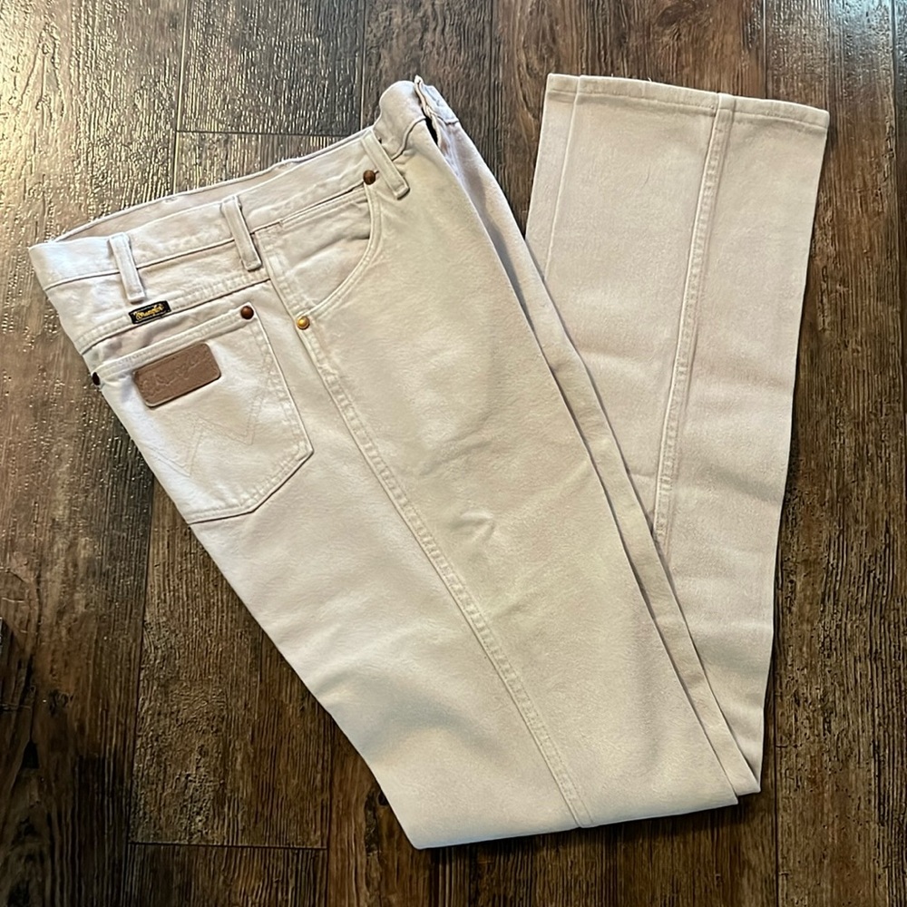 Men’s Tan Wrangler Jeans 32x36